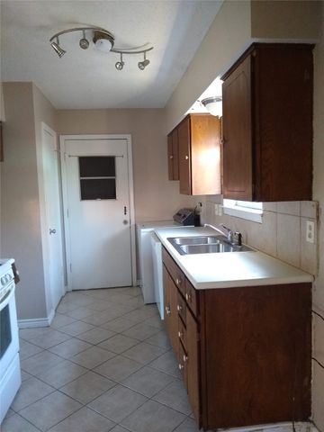 501 Bay Shore Drive, Garland, TX 75040