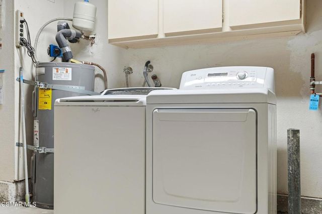 41040 Village 41, Camarillo, CA 93012