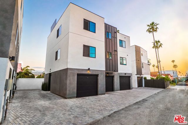 1414 S Orange Drive, Los Angeles, CA 90019