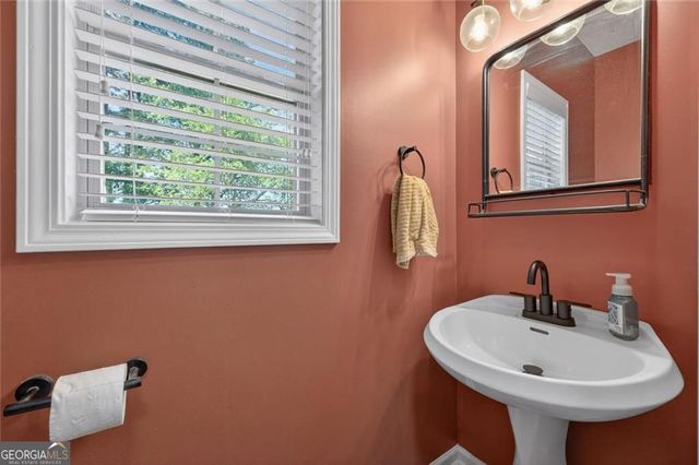 1530 Misty Valley Drive, Lawrenceville, GA 30045