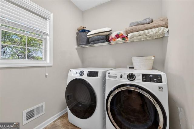 1530 Misty Valley Drive, Lawrenceville, GA 30045