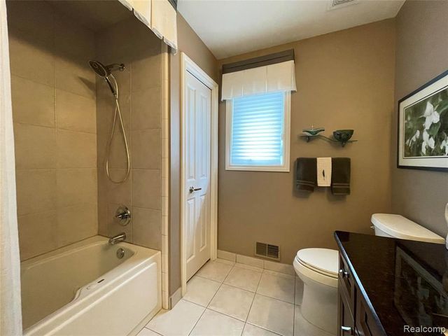 14959 Shady Lane, Shelby Twp, MI 48315