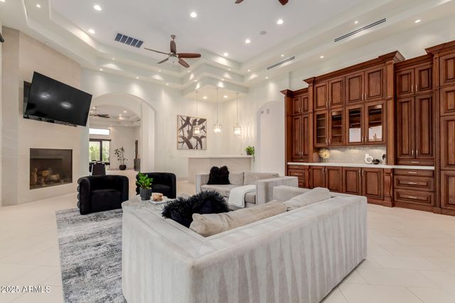 33130 N 81ST Street, Scottsdale, AZ 85266