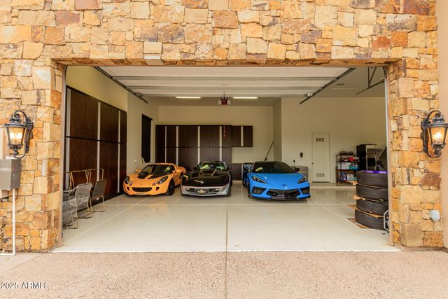 33130 N 81ST Street, Scottsdale, AZ 85266