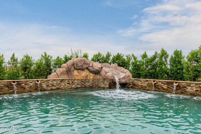 33130 N 81ST Street, Scottsdale, AZ 85266