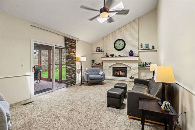 580 Trego Circle, Ann Arbor, MI 48103