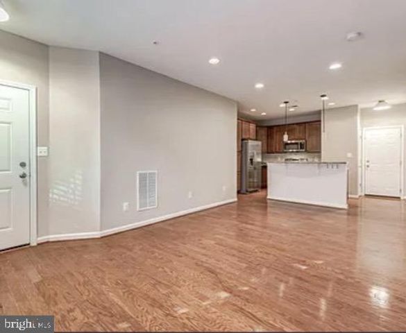 22352 CONCORD STATION, Ashburn, VA 20148