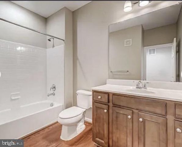 22352 CONCORD STATION, Ashburn, VA 20148