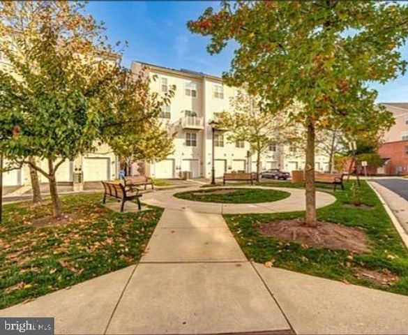 22352 CONCORD STATION, Ashburn, VA 20148