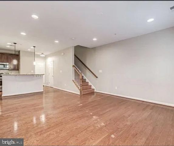 22352 CONCORD STATION, Ashburn, VA 20148