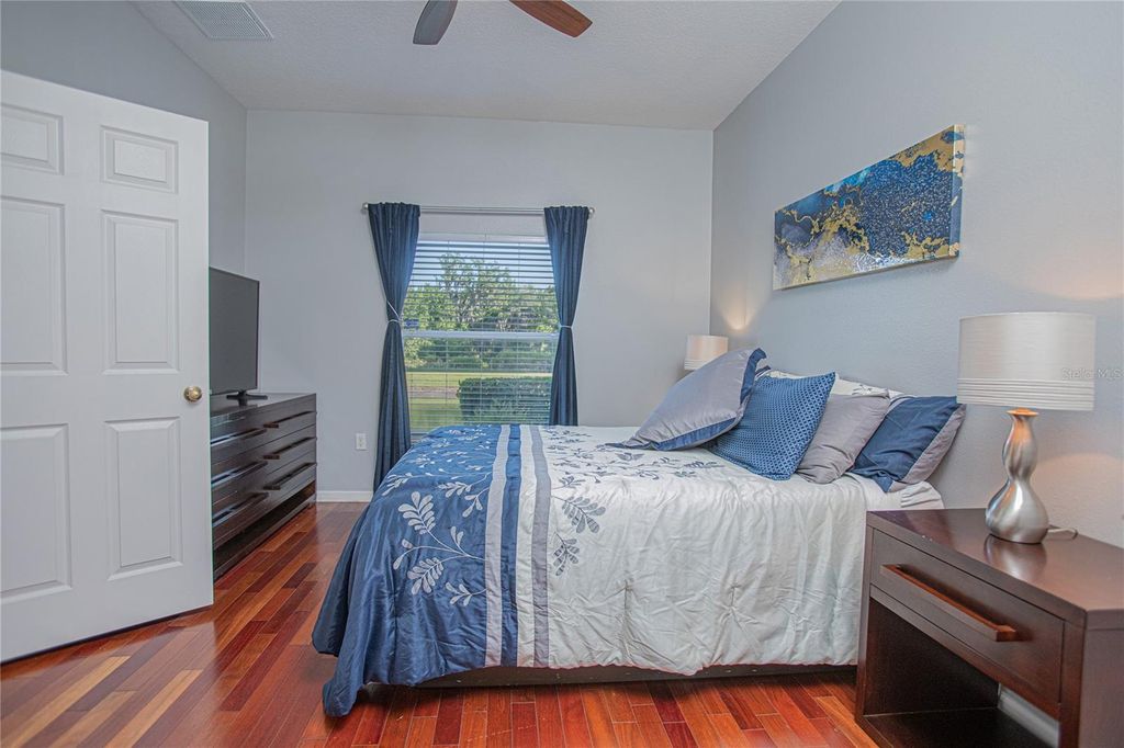 Image 24 of property listing at 1355 HONEY BLOSSOM DRIVE, Orlando, FL 32824