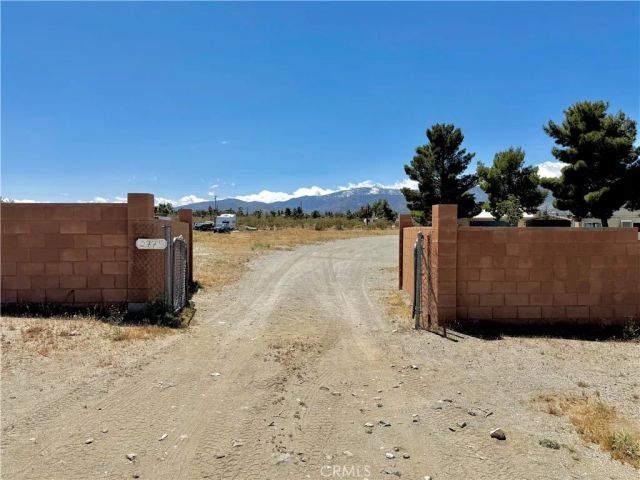 2775 Duncan Road, Phelan, CA 92371