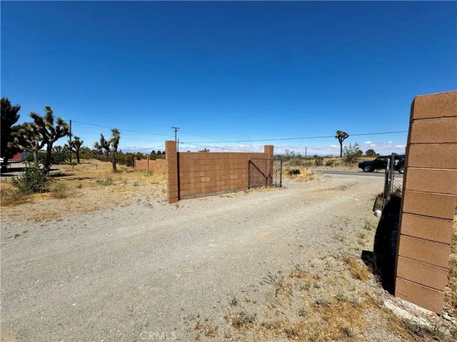 2775 Duncan Road, Phelan, CA 92371
