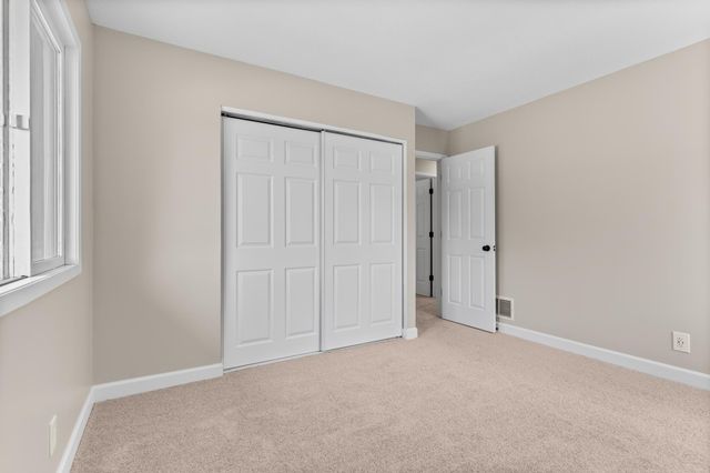 605 Pheasant Run, Burnsville, MN 55337