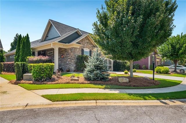 3180 Willow Creek Drive, Gainesville, GA 30504