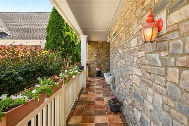 3180 Willow Creek Drive, Gainesville, GA 30504