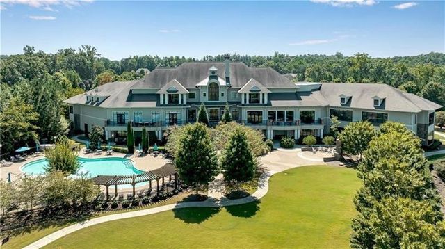 3180 Willow Creek Drive, Gainesville, GA 30504