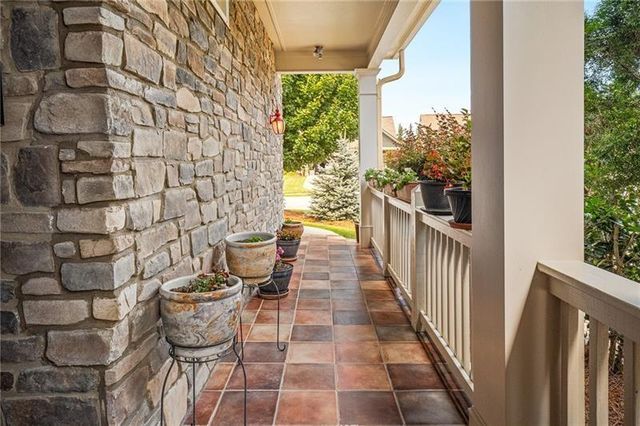 3180 Willow Creek Drive, Gainesville, GA 30504