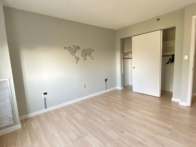 15 N Beacon 226, Boston, MA 02134