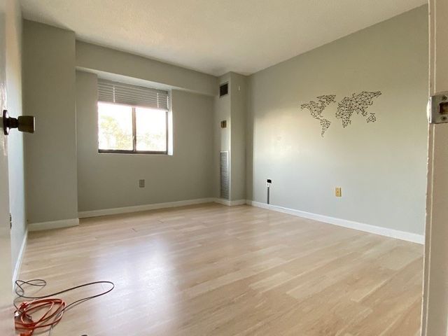 15 N Beacon 226, Boston, MA 02134