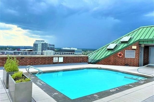 15 N Beacon 226, Boston, MA 02134