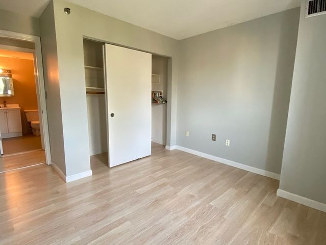15 N Beacon 226, Boston, MA 02134