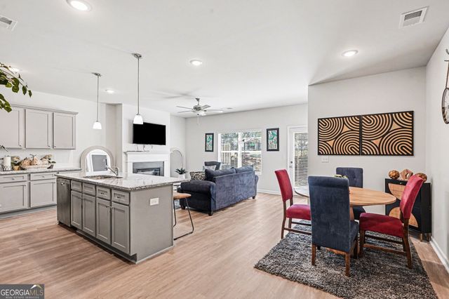 205 Belldown Court, Mcdonough, GA 30253