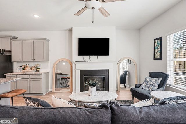 205 Belldown Court, Mcdonough, GA 30253