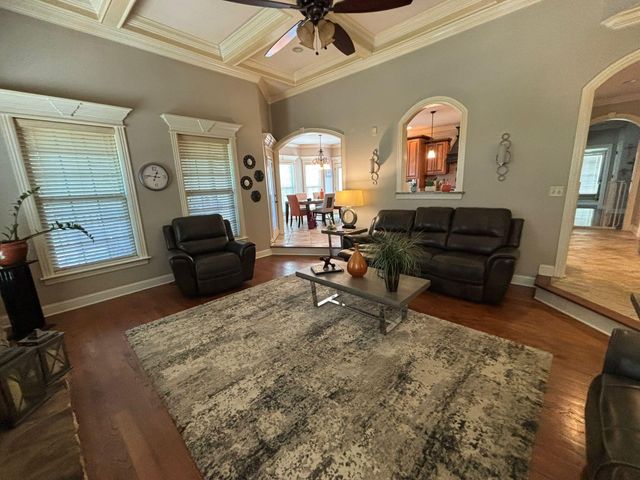 1708 Criswell Court, Soddy Daisy, TN 37379