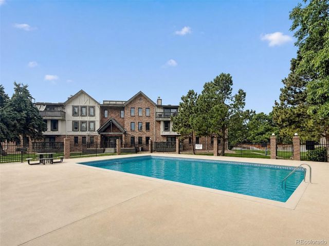 6489 S Dayton Street, Englewood, CO 80111
