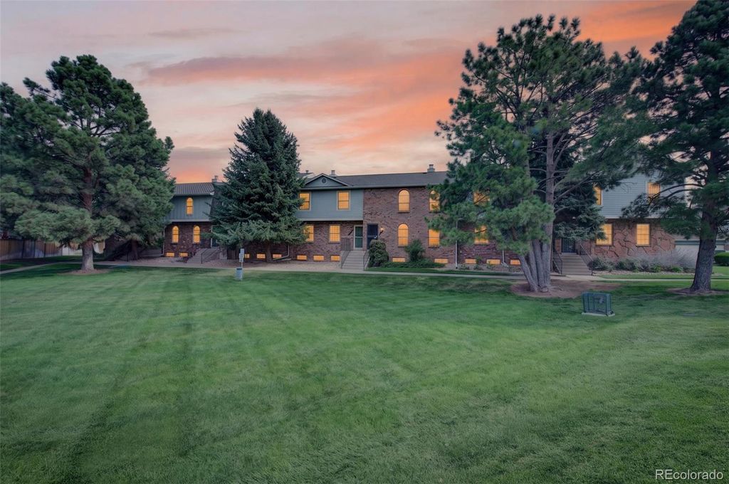 6489 S Dayton Street, Englewood, CO 80111