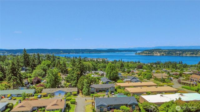 1911 -1915 Willow Lane W, University Place, WA 98466