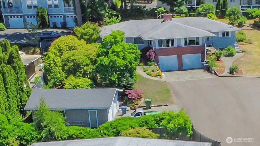 1911 -1915 Willow Lane W, University Place, WA 98466