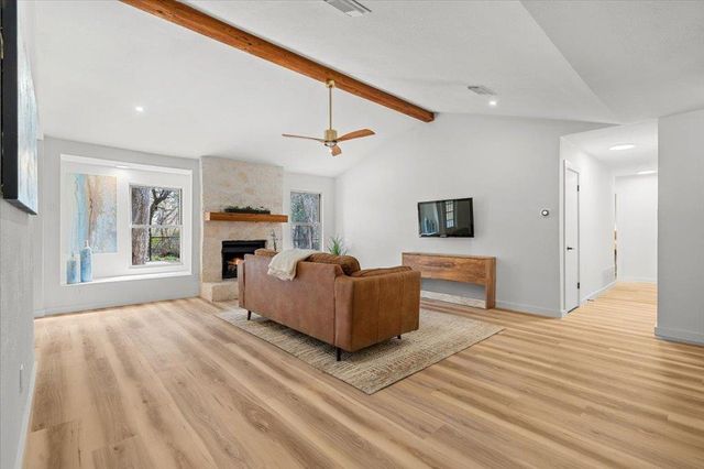 9223 Independence LOOP, Austin, TX 78748