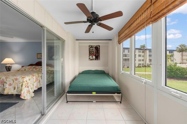 6102 Augusta DR 207, Fort Myers, FL 33907