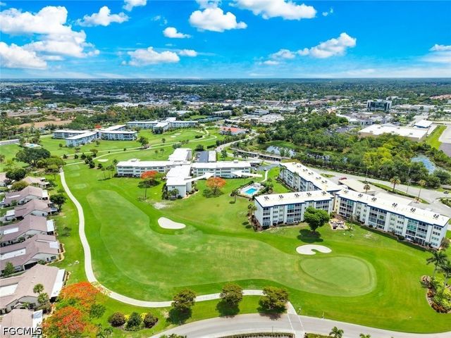6102 Augusta DR 207, Fort Myers, FL 33907