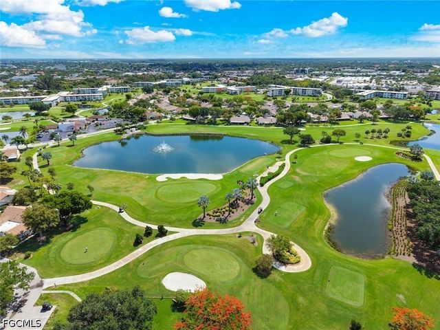 6102 Augusta DR 207, Fort Myers, FL 33907