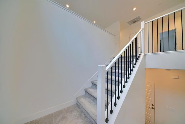 6628 Kaweah Ln, Stockton, CA 95219