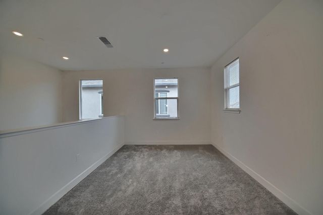 6628 Kaweah Ln, Stockton, CA 95219