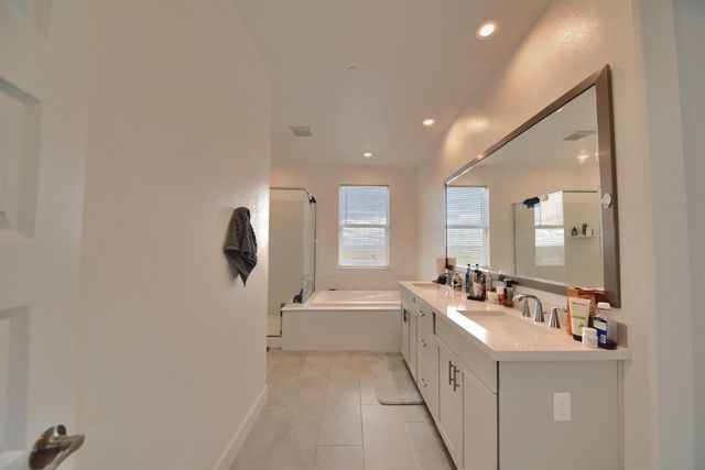 6628 Kaweah Ln, Stockton, CA 95219