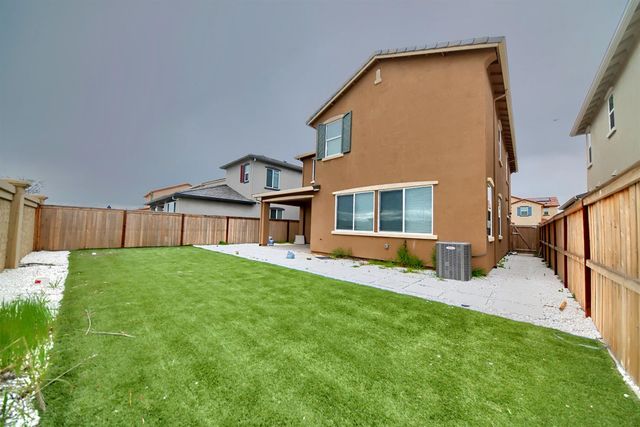 6628 Kaweah Ln, Stockton, CA 95219