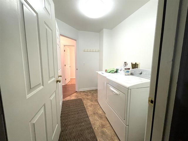 3959 Fox Glen Drive, Ann Arbor, MI 48108