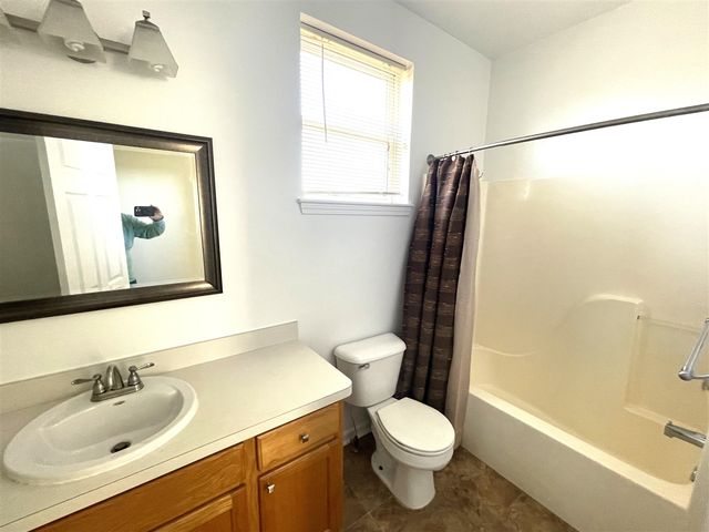 3959 Fox Glen Drive, Ann Arbor, MI 48108