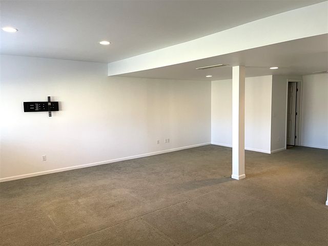 3959 Fox Glen Drive, Ann Arbor, MI 48108