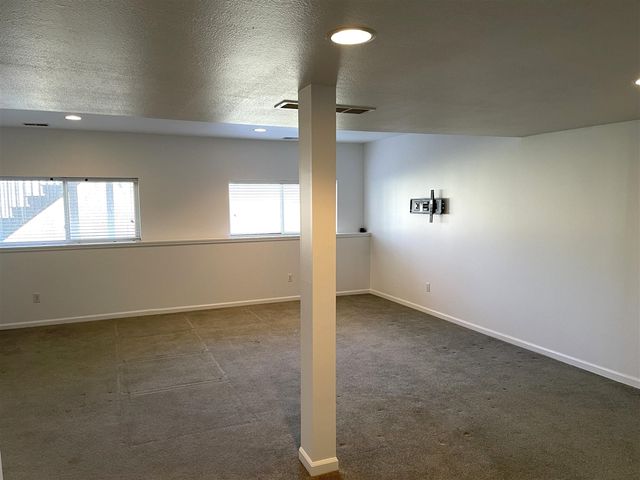 3959 Fox Glen Drive, Ann Arbor, MI 48108