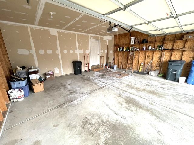 3959 Fox Glen Drive, Ann Arbor, MI 48108