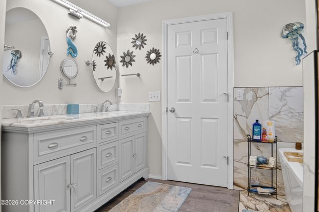 2219 W Church Ridge Drive, Wasilla, AK 99654