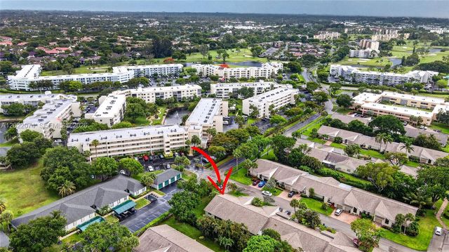 6989 Clover Ct, Lake Worth, FL 33467