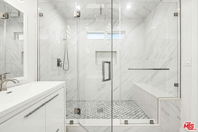 17409 Kinzie Street, Los Angeles, CA 91325