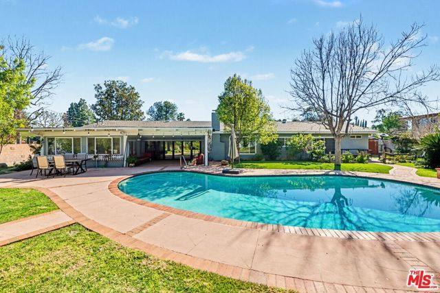 17409 Kinzie Street, Los Angeles, CA 91325